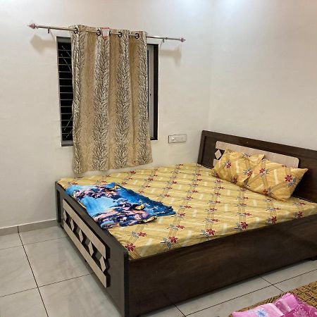 Unity Homestay Garudeshwar 外观 照片