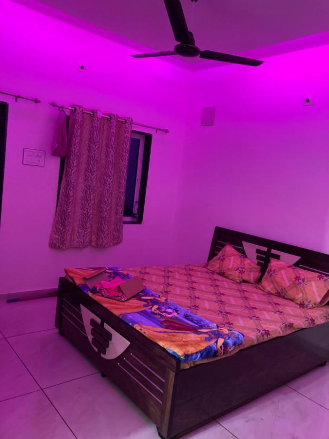 Unity Homestay Garudeshwar 外观 照片